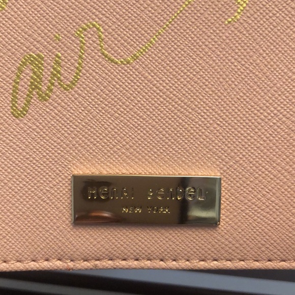 Henri Bendel light pink passport cover - Picture 2 of 5